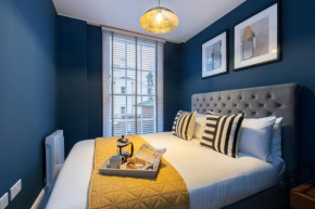 Elliot Oliver - Luxury 2 Bedroom Regency Apartment With Parking & EV Charger
